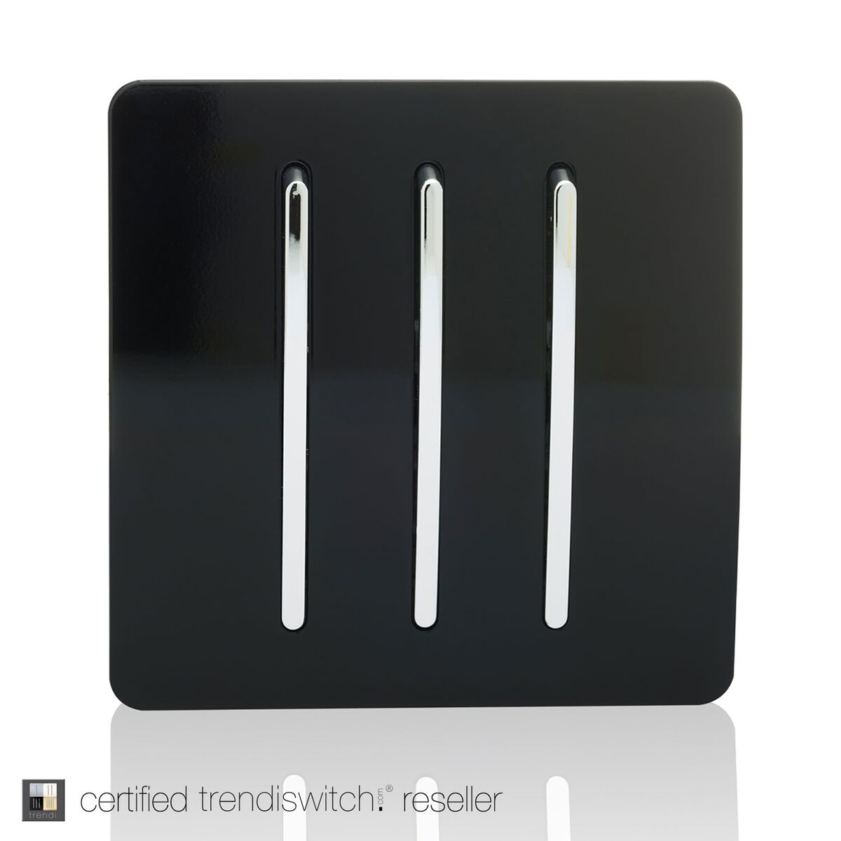 Trendi 3 Gang 2 Way 10 Amp Rocker Light Switch in Black